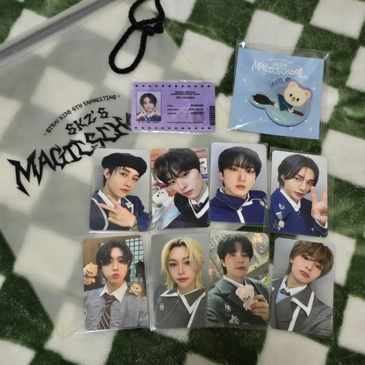 Stray Kids(ストレイキッズ・スキズ・SKZ) magic school
