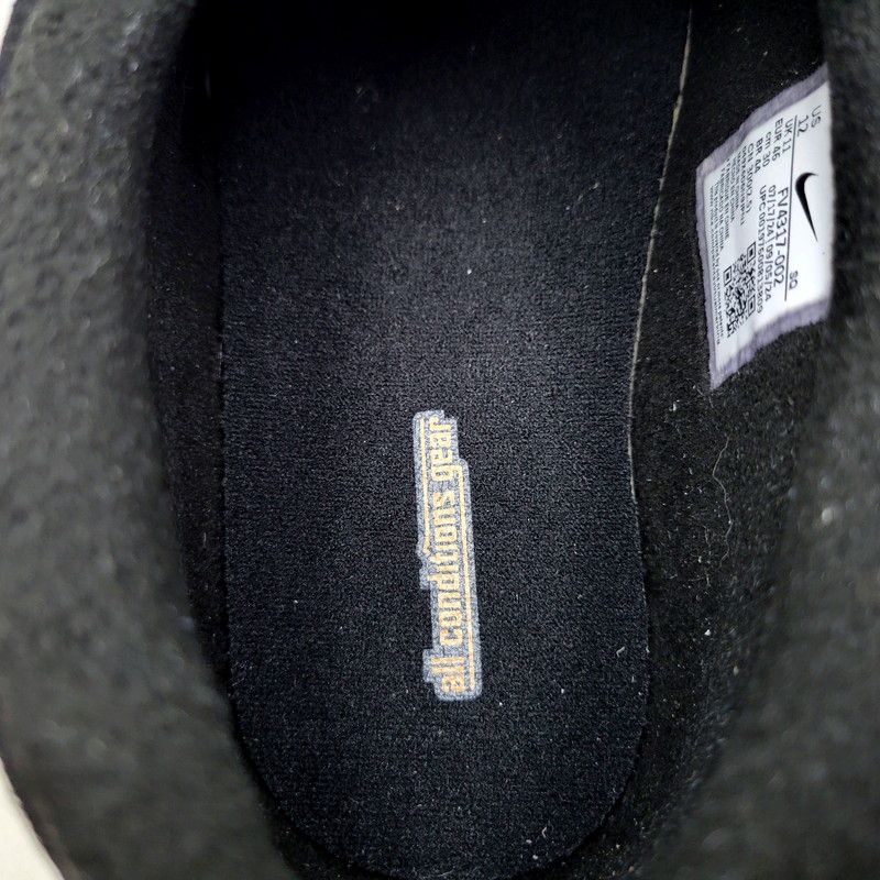 アイジー スニーカー