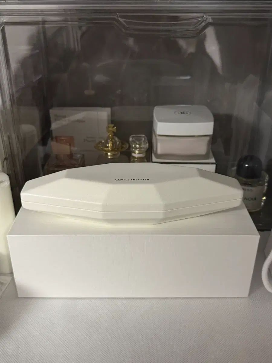  GENTLE MONSTER ジェントルモンスター CARAT 02 サングラス 小物