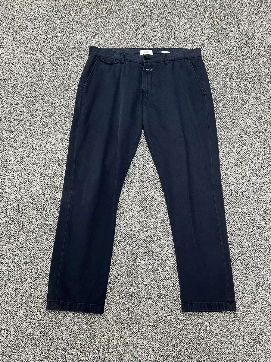 クローズド メンズ34 コットン パンツ ネイビー