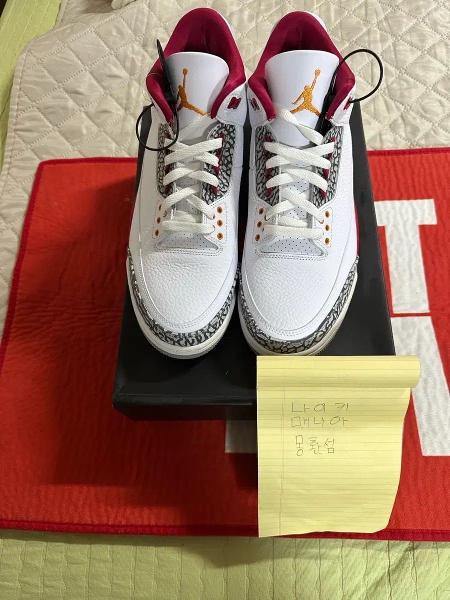  ジョーダン 3 レッドセメント 300 サイズ シューズ(男性用) バスケットボール
