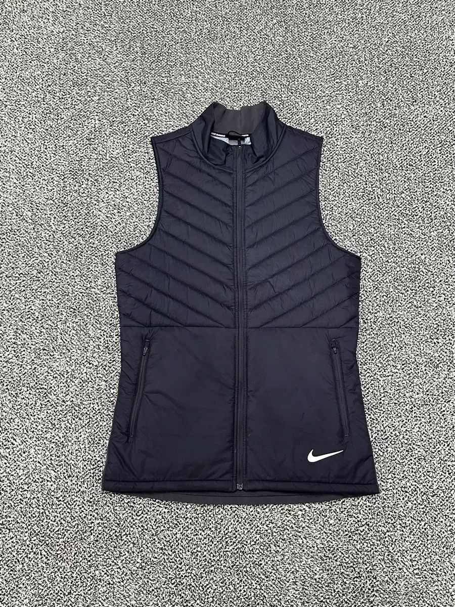 ナイキ エアロレイヤー メンズ95 軽量 ゴルフ ベスト