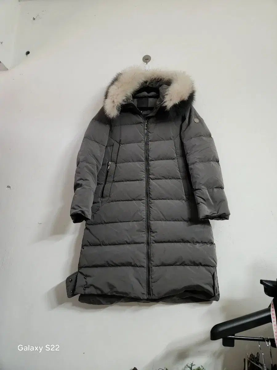 ビビ リー グレー ロング丈 ダウン アウター