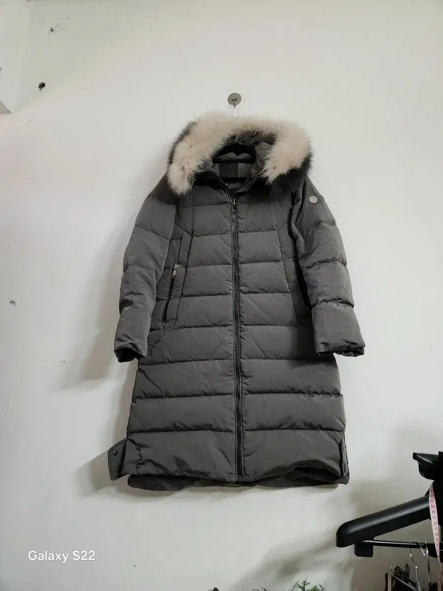 ビビ リー グレー ロング丈 ダウン アウター