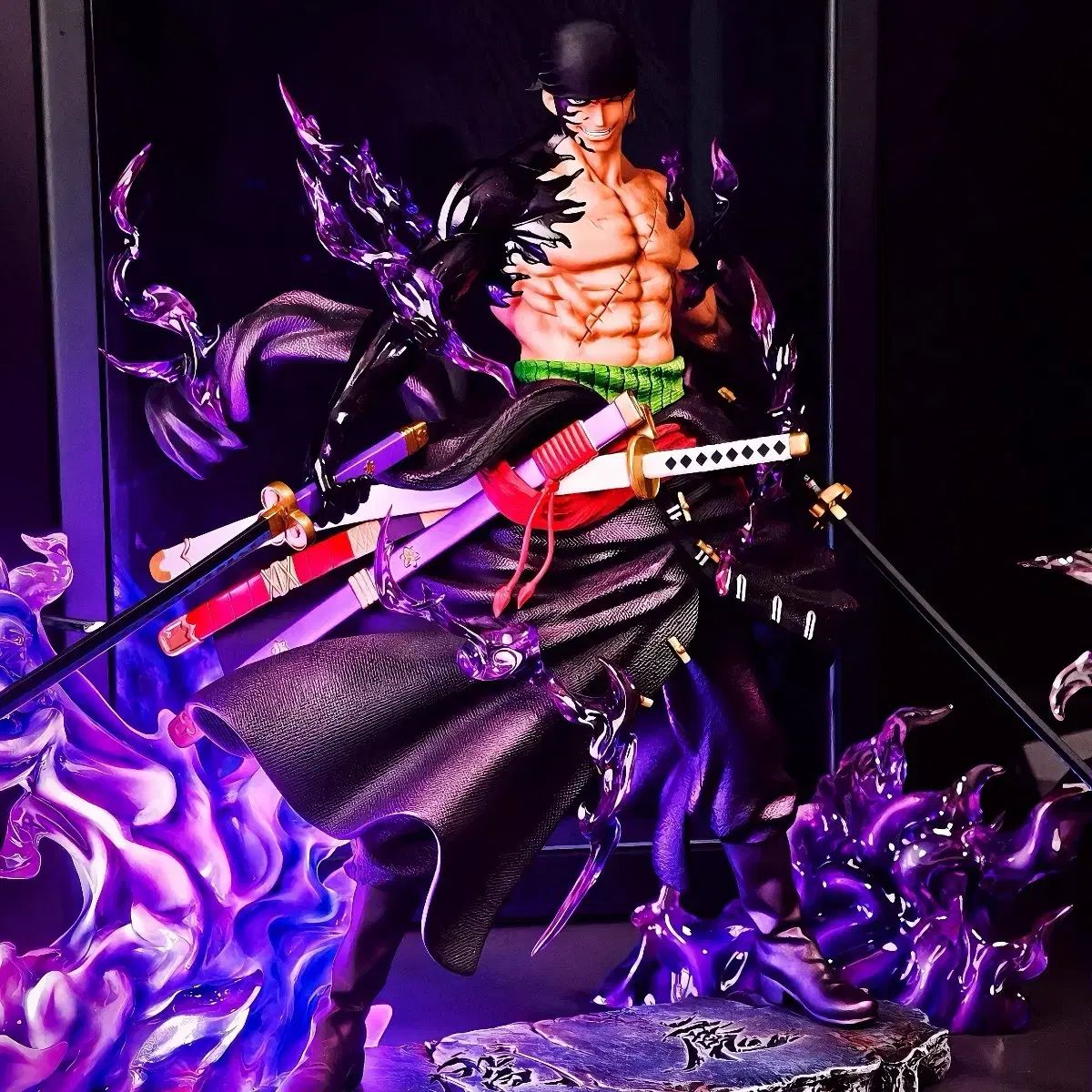 ONE PIECE ゾロ レジン フィギュア 約26 cm