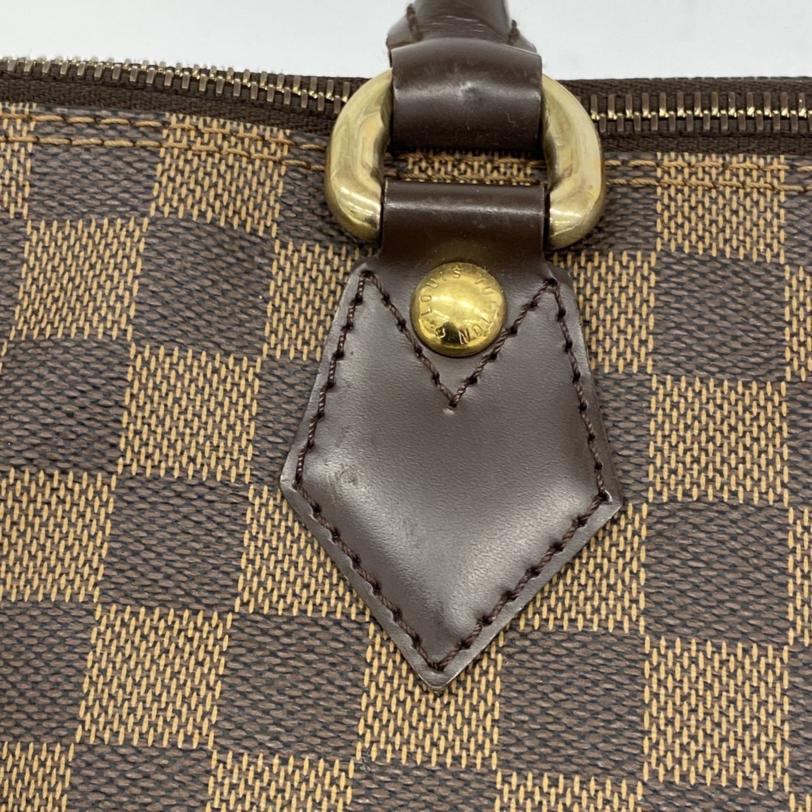 Vuitton ハンドバッグ