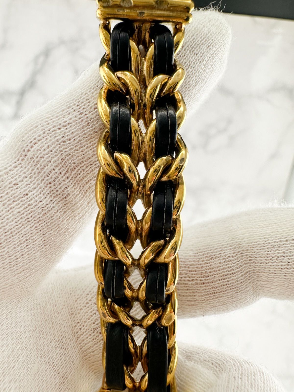 Mサイズ ゴールド