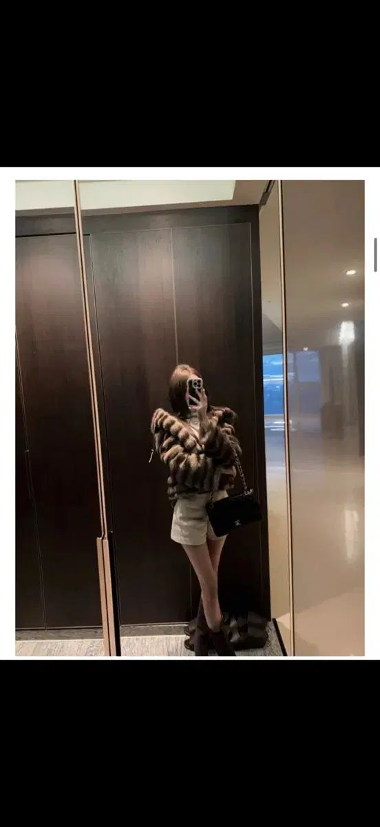 ポンポン ファー フードジャケット ほぼ