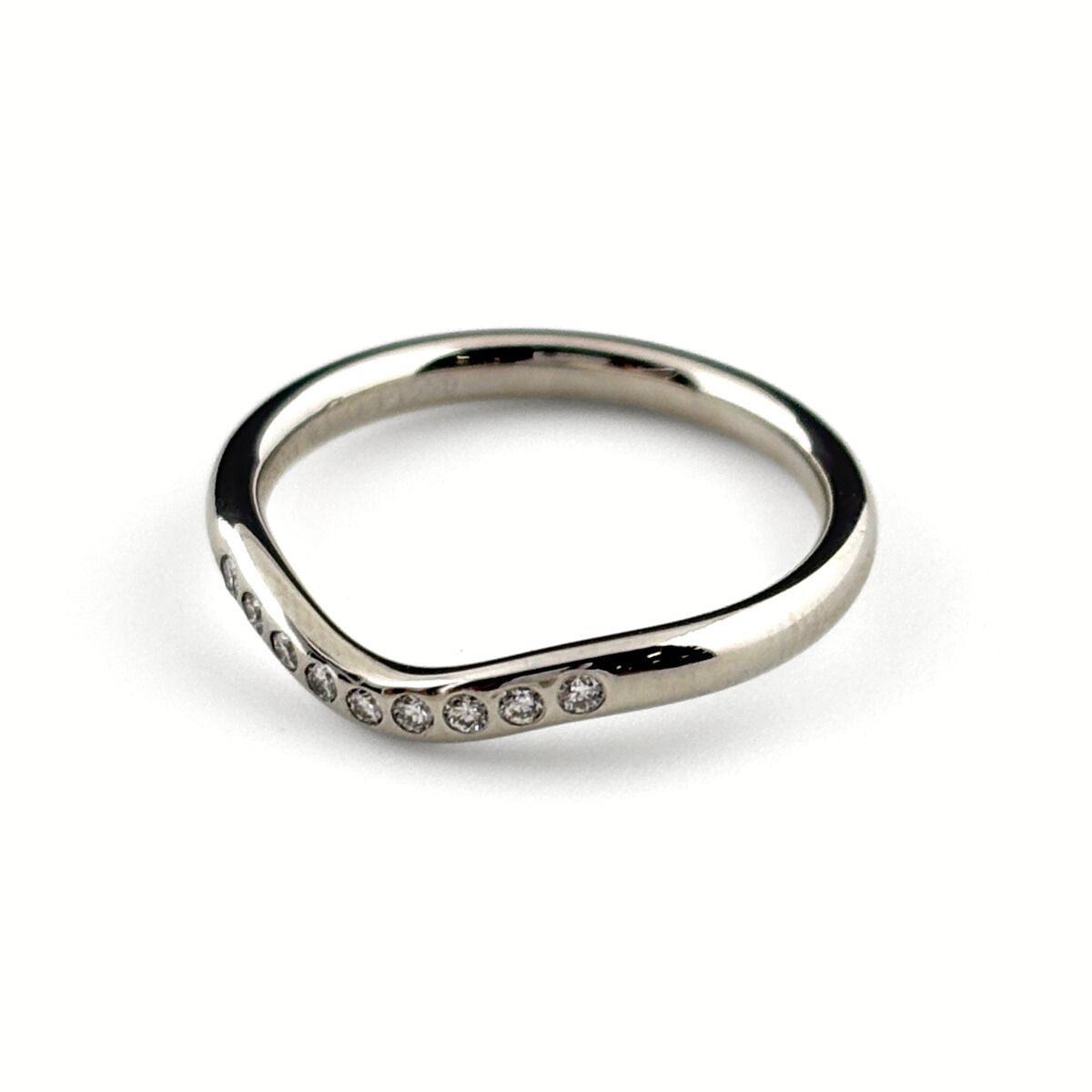 ティファニー TIFFANY-Co. カーブドバンド リング プラチナ メレダイヤ 指輪 7.5号 Pt 950 ダイヤモンド レディース