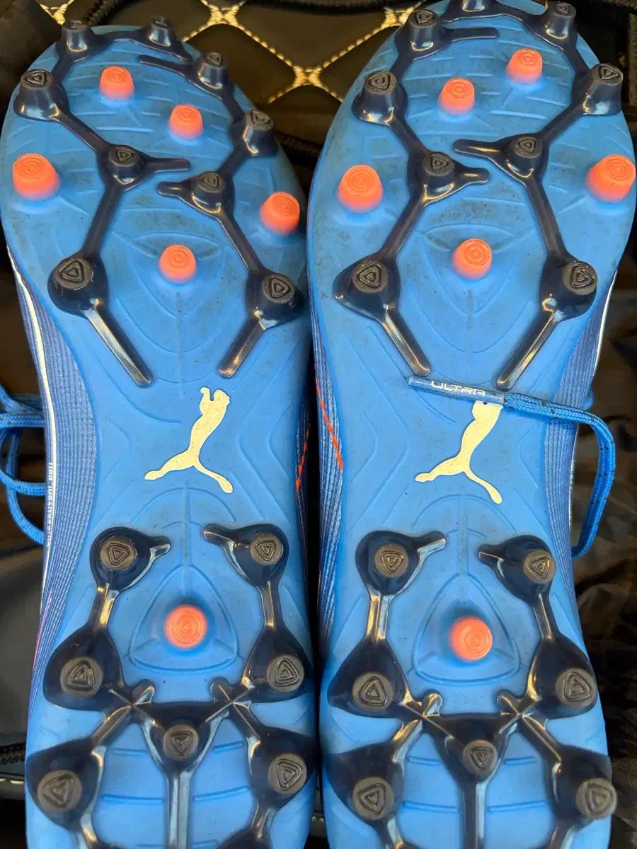  プーマ ウルトラ 6 MATE MG 275 フットサルシューズ シューズ