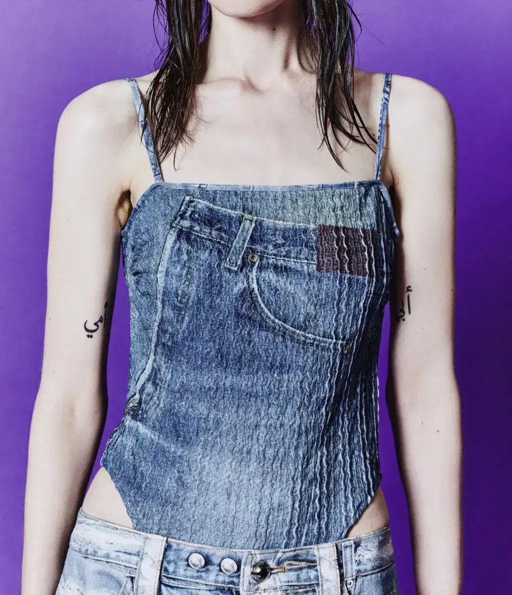 アンダースンベル デニム プリント ニット ボディスーツ