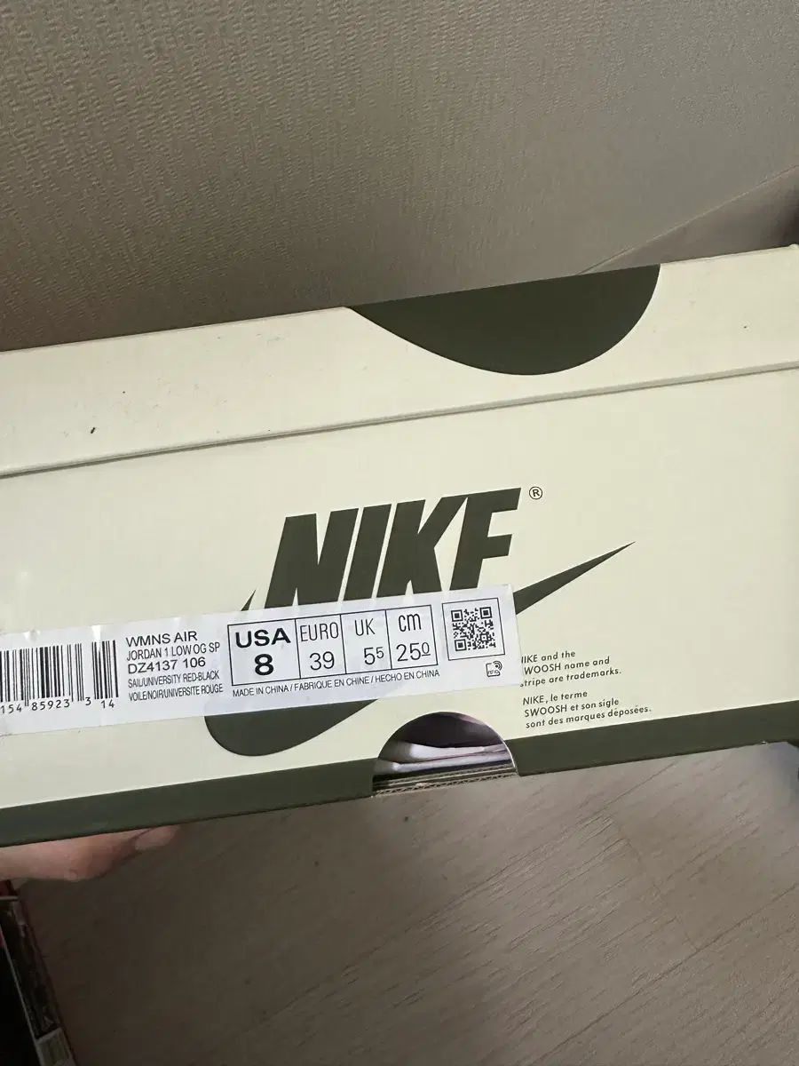 スコット オリーブ