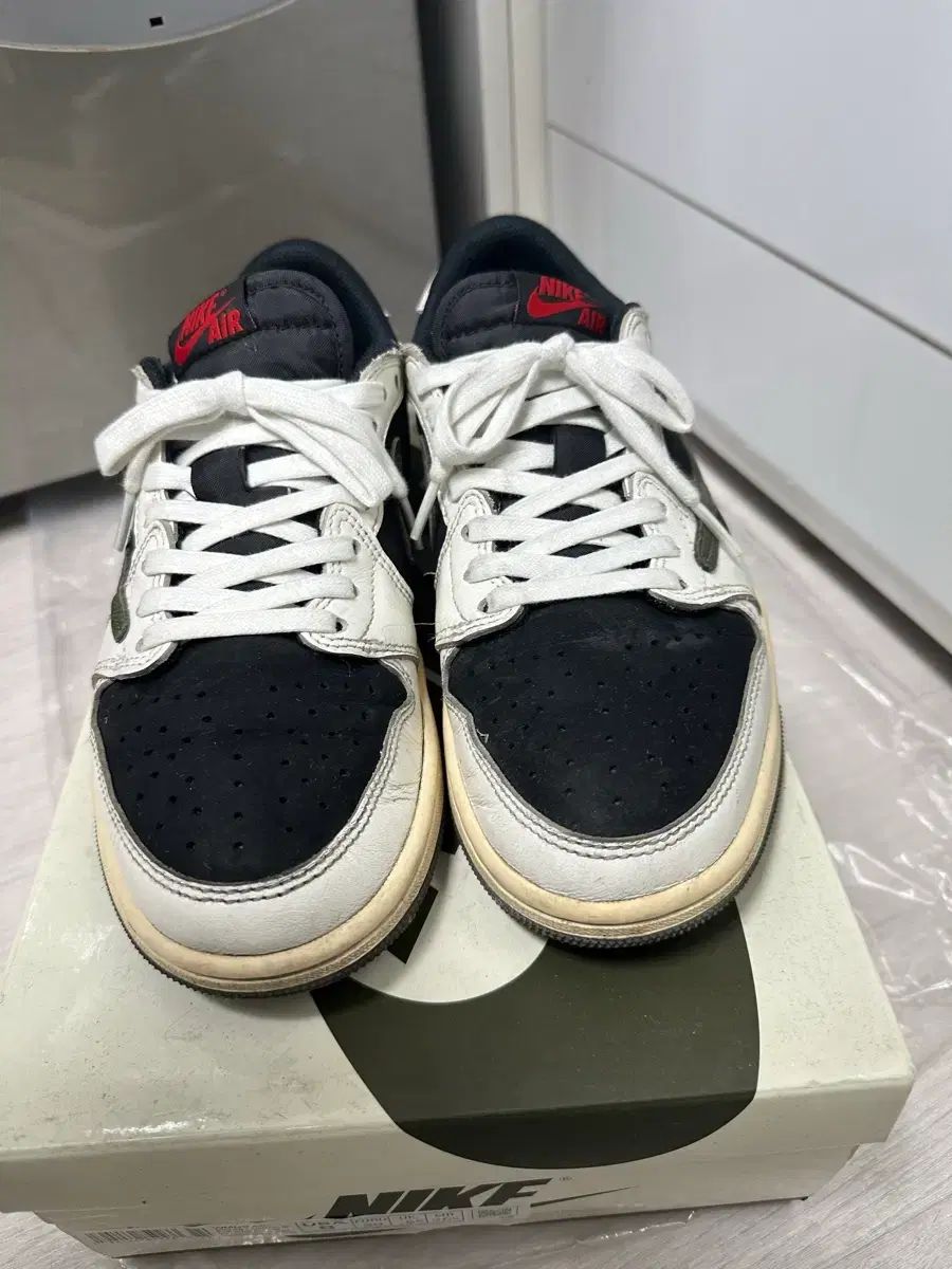 ジョーダン スコット