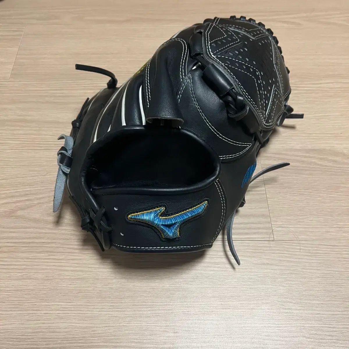  ミズノダイバーシティ投手用グローブ その他 グローブ