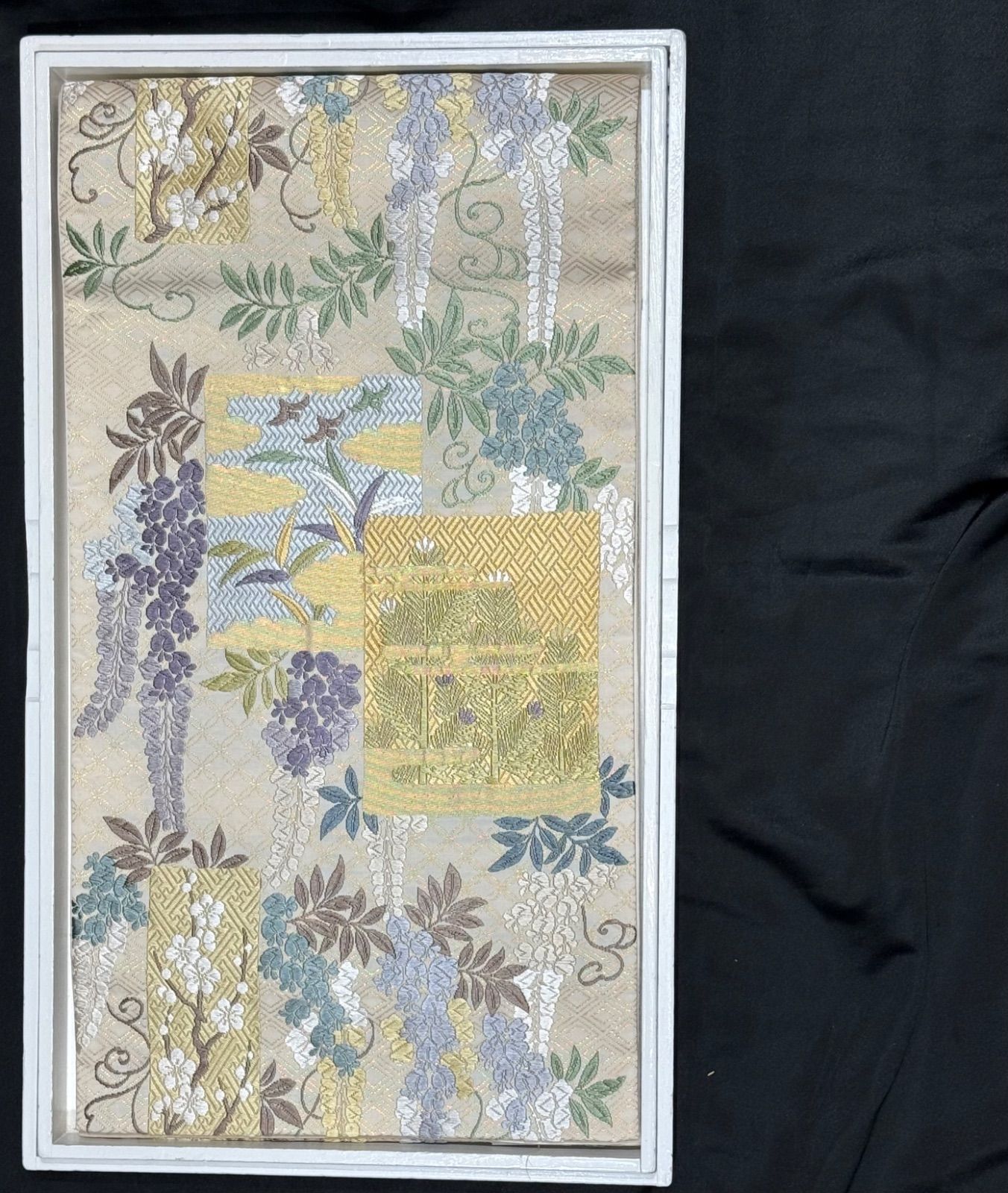 豪華絢爛 華麗 白地四季花唐織正絹六通袋帯