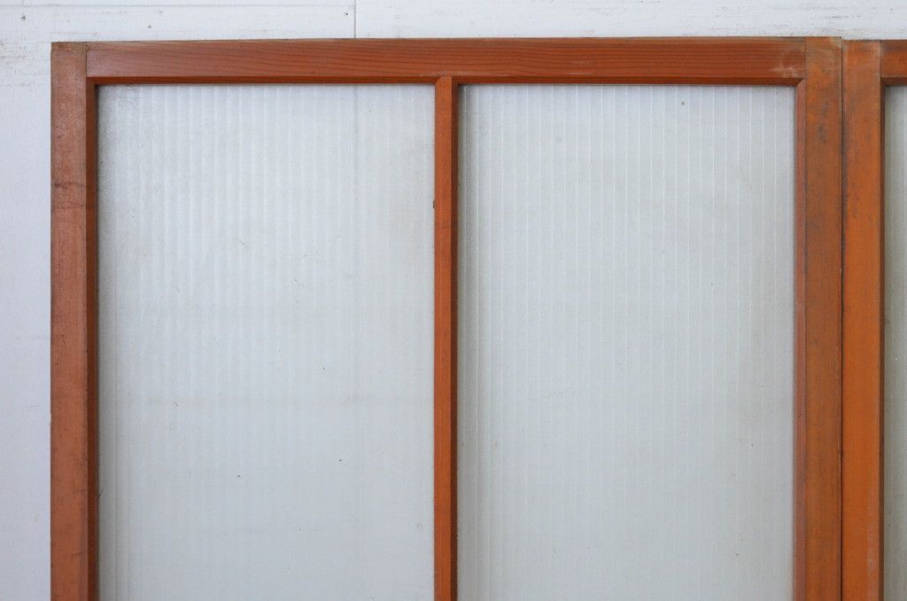 モールガラス戸