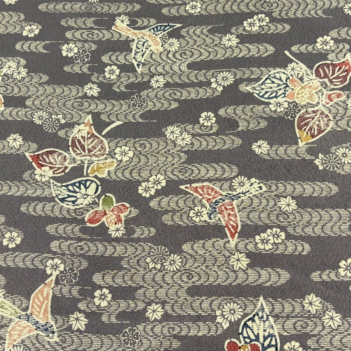 反物 秀品 小紋 花鳥 観世水 灰茶 正絹