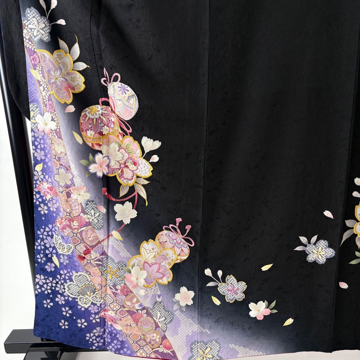 振袖 身丈159.5 cm 裄丈68 L 袷 袋帯フルセット やまと 鈴 桜 金銀糸 刺繍 黒 正絹