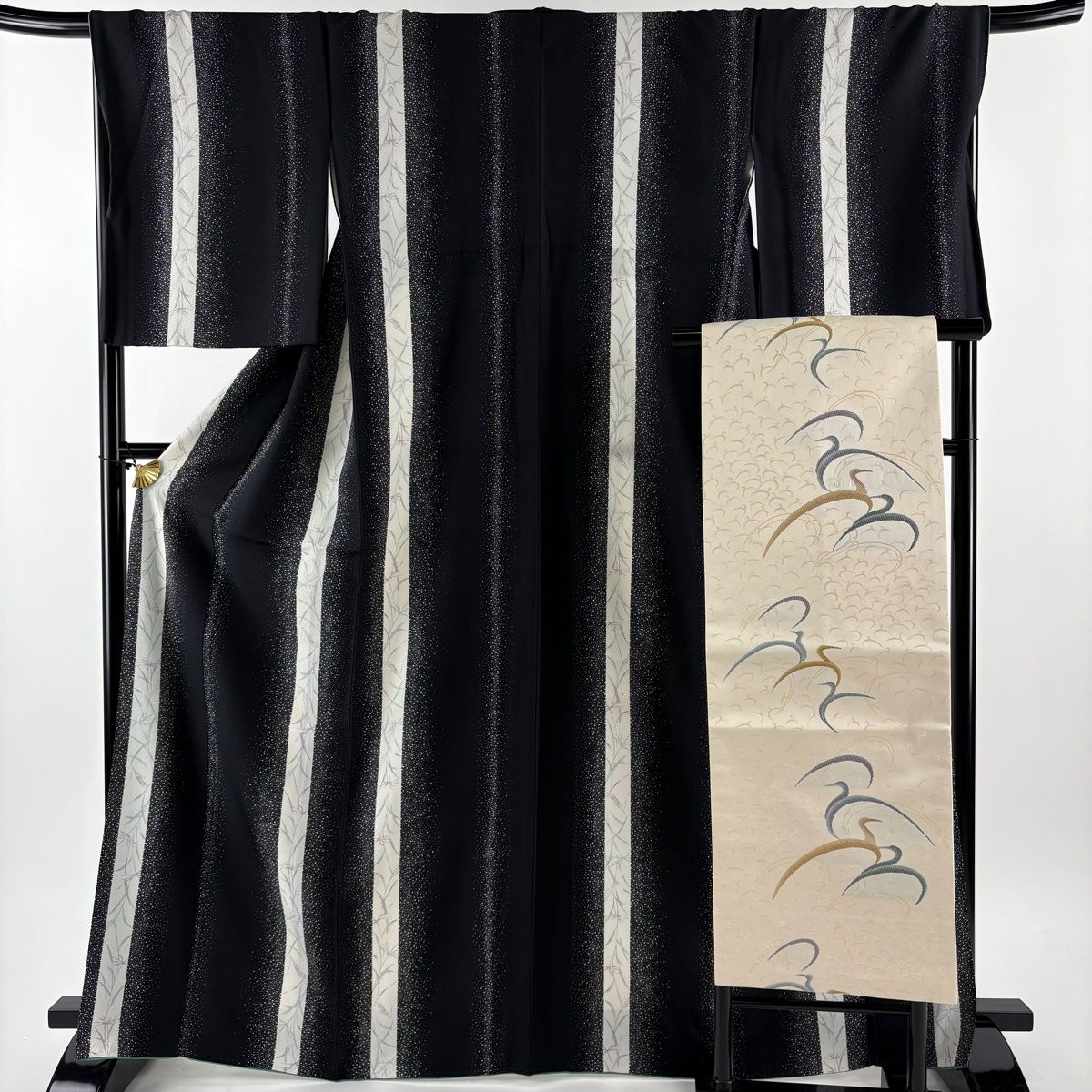 小紋 身丈166 5 cm 裄丈67 L 袷 名古屋帯セット 縦縞 葉 黒 正絹 秀品