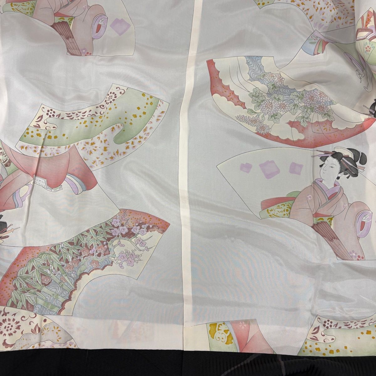  道中着 身丈94.5 cm 裄丈66.5 M 和装コート 幾何学模様 地紋 黒 正絹 羽織 着物 浴衣