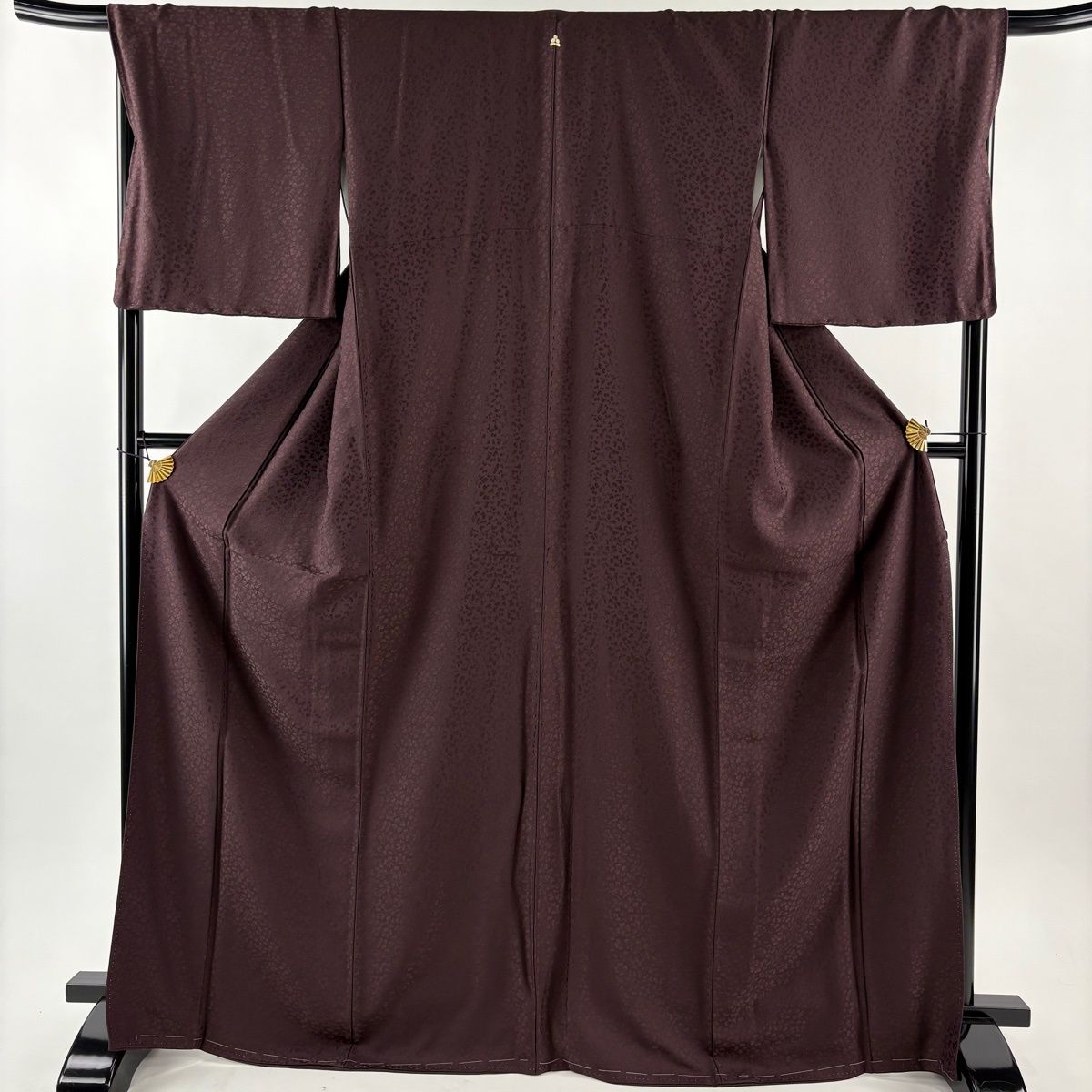 色無地 身丈170 cm 裄丈68.5 L 袷 地紋 茶紫 正絹 一つ紋