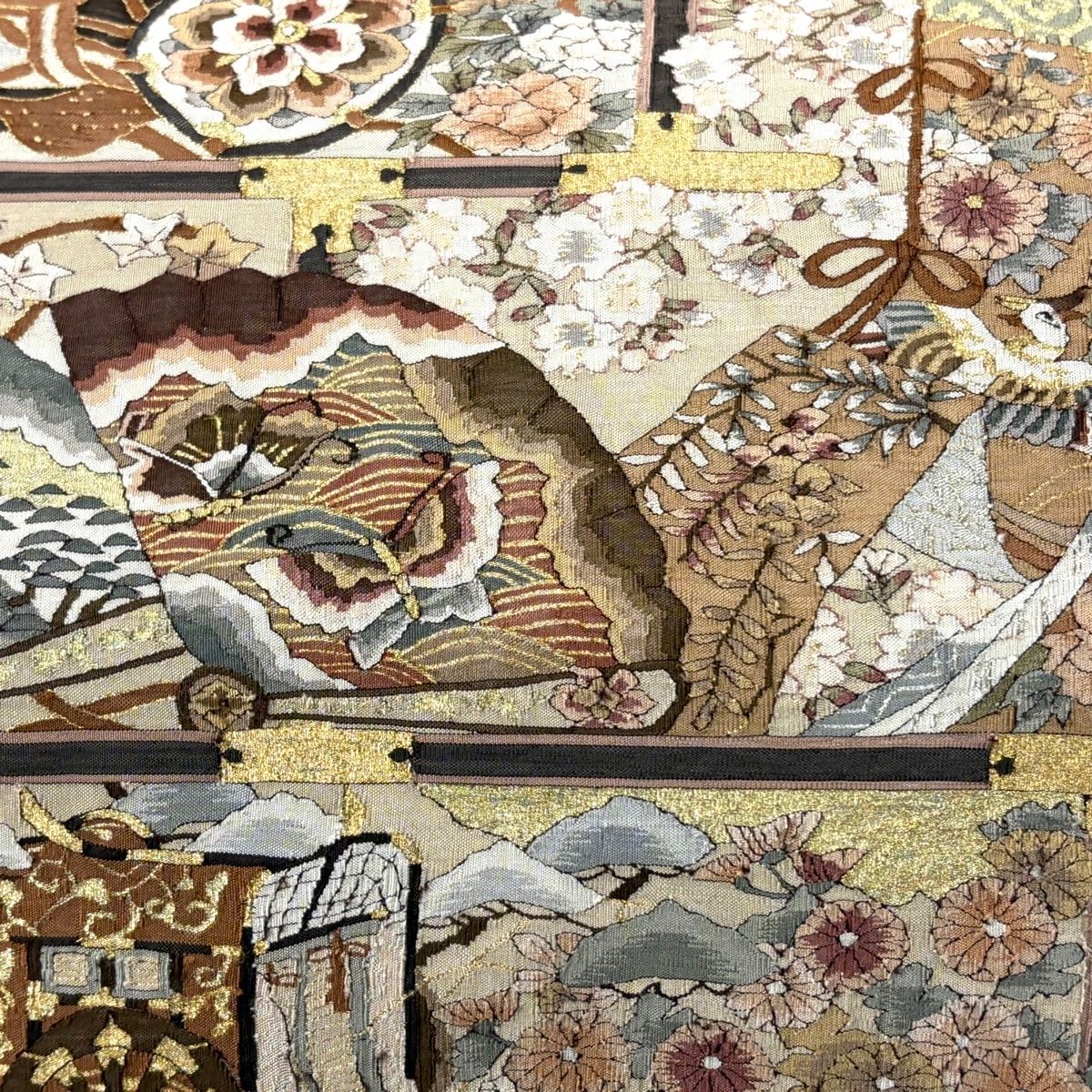 袋帯 几帳 屏風 金銀糸 ベージュ お太鼓柄 正絹