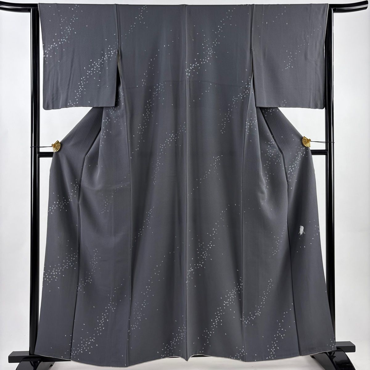 小紋 身丈161 cm 裄丈63 5 S 袷 桜の花びら 地紋 灰色 正絹