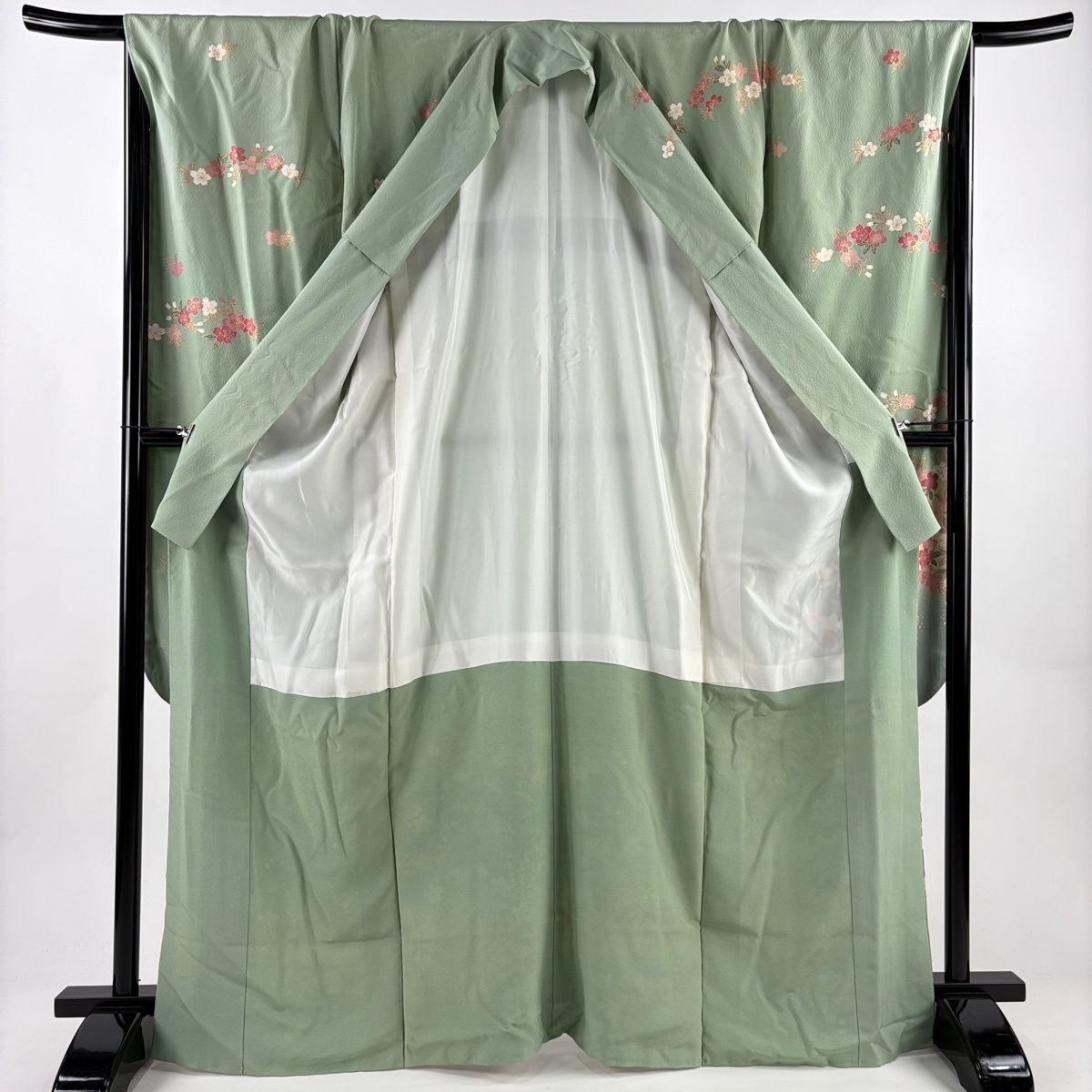  振袖 身丈168.5 cm 裄丈69 L 袷 鈴乃屋 花車 桜 金彩 ぼかし 薄緑 正絹 振袖 着物