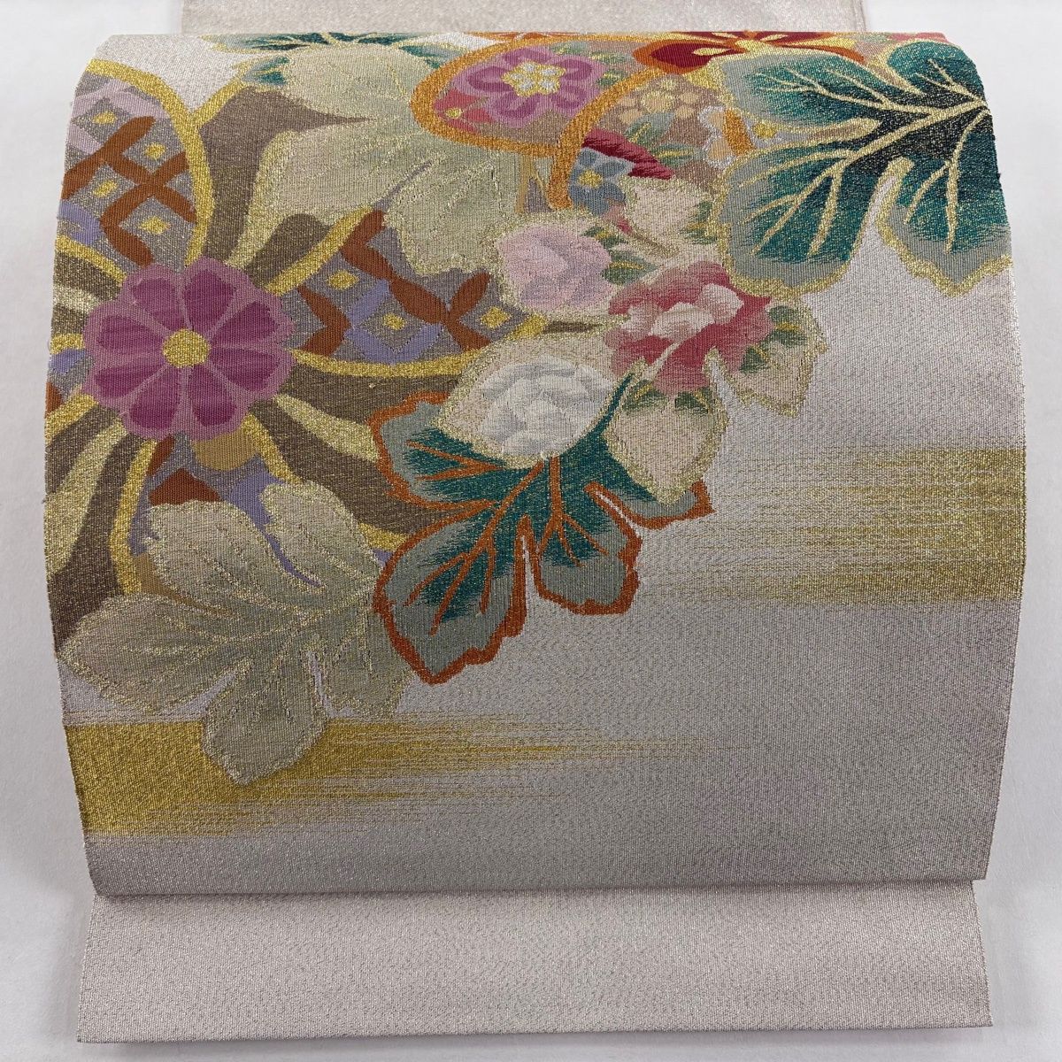 名古屋帯 秀品 八寸名古屋帯 松葉仕立て 鈴乃屋 草花 霞 金銀糸 白 正絹