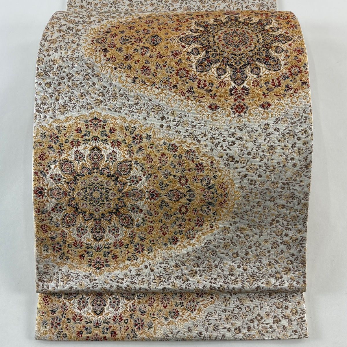 美品】 袋帯 秀品 加納幸 落款 華文 草花 唐織 箔 薄小豆 六通 正絹