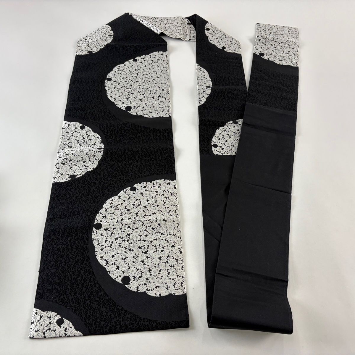  名古屋帯 秀品 落款 雪輪 桜 唐織 黒 正絹 名古屋帯 帯