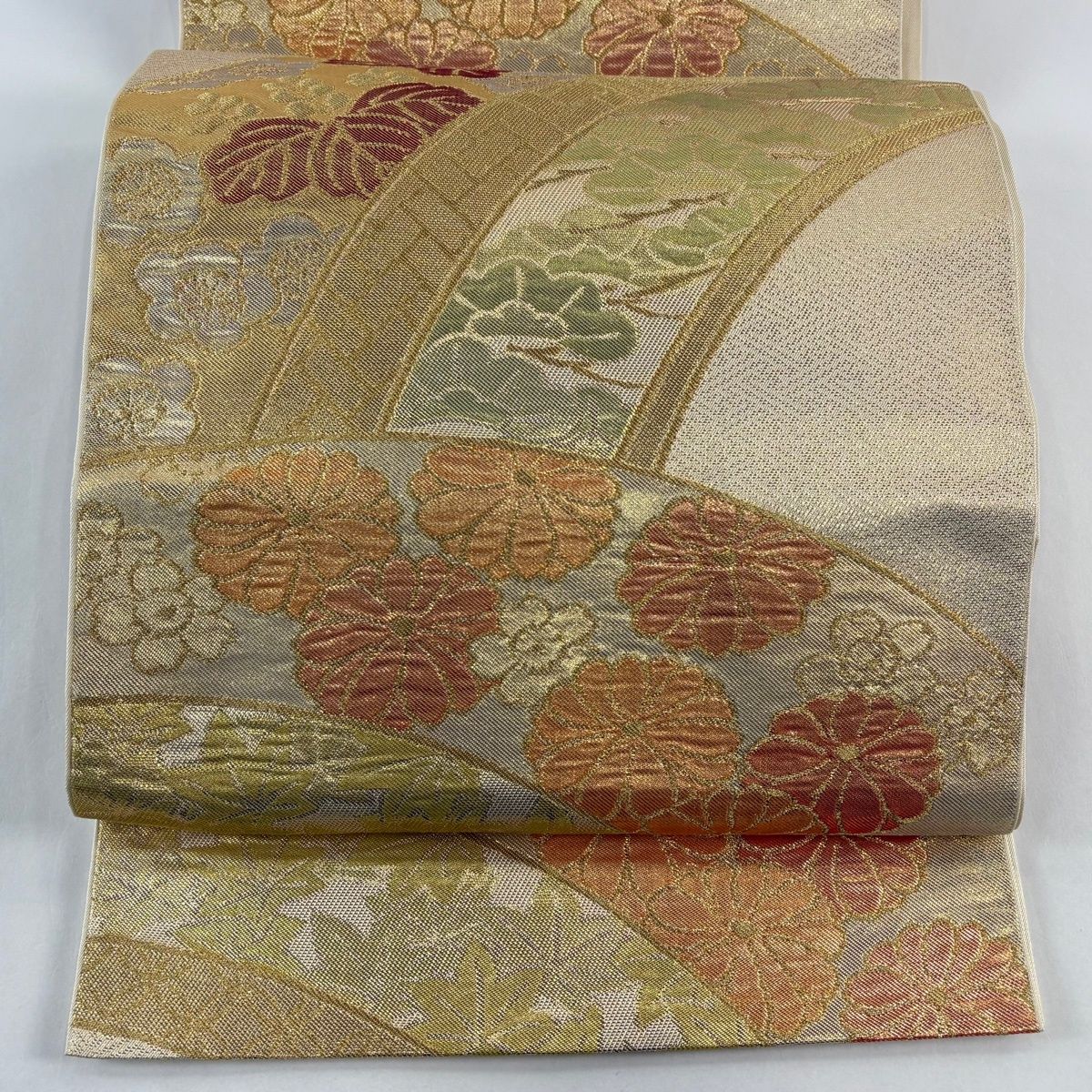 美品】 袋帯 秀品 川島織物 落款 桐 松 金糸 箔 金色 六通 正絹 【中古