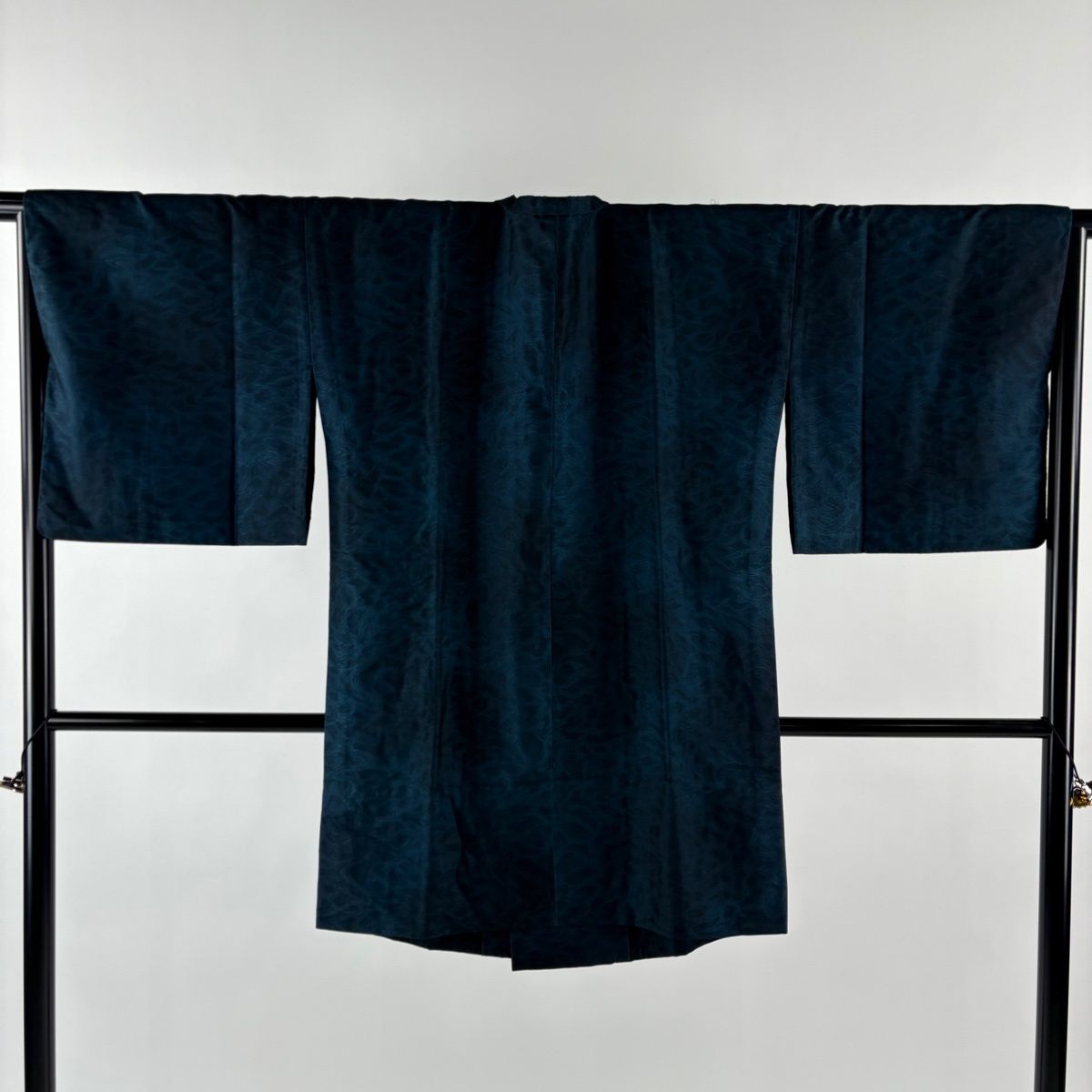 道行 身丈92 5 cm 裄丈67 L 和装コート 角衿 幾何学模様 藍色 正絹 秀品