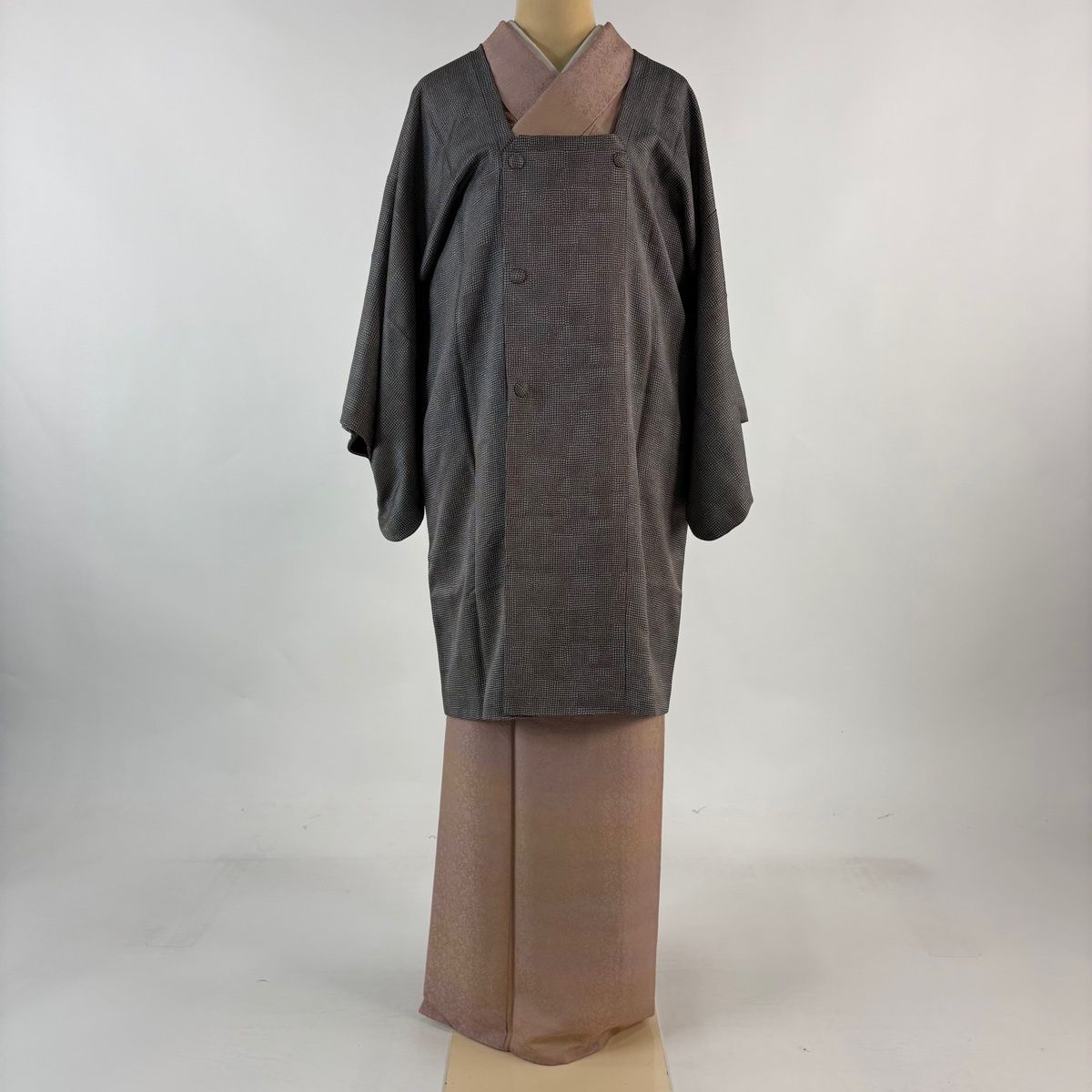 道行 身丈91.5 cm 裄丈64.5 M 和装コート 角衿 幾何学模様 灰緑 正絹 秀品