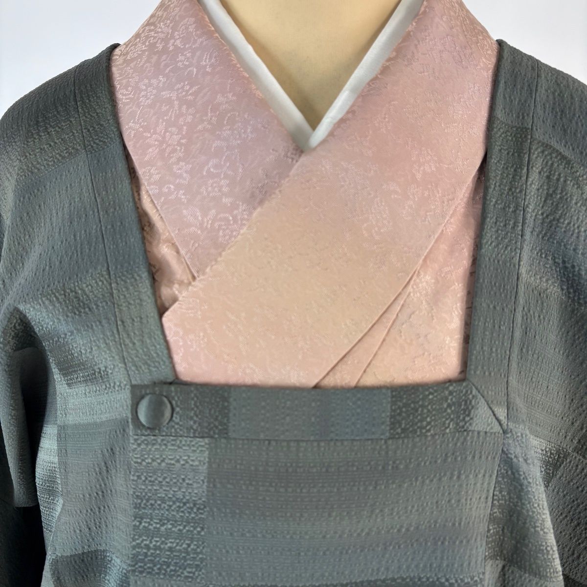  道行 身丈88.5 cm 裄丈66 M 和装コート 角衿 変わり市松 地紋 灰緑 正絹 秀品 羽織 着物 浴衣