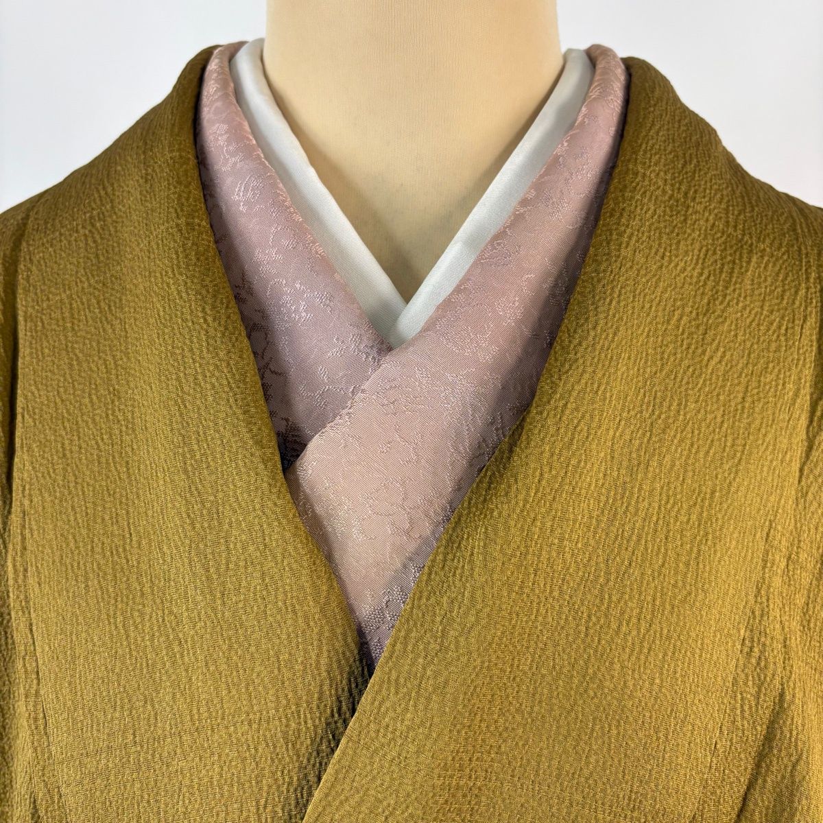  道中着 身丈86.5 cm 裄丈60.5 S 和装コート 地紋 ぼかし 山吹茶色 正絹 秀品 羽織 着物 浴衣