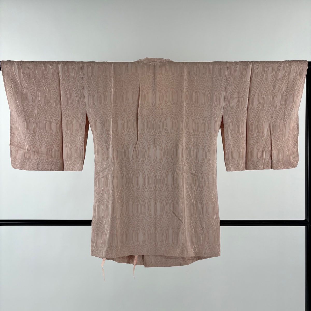 道行 身丈79 cm 裄丈62 S 和装コート 角衿 地紋 薄ピンク 正絹 秀品