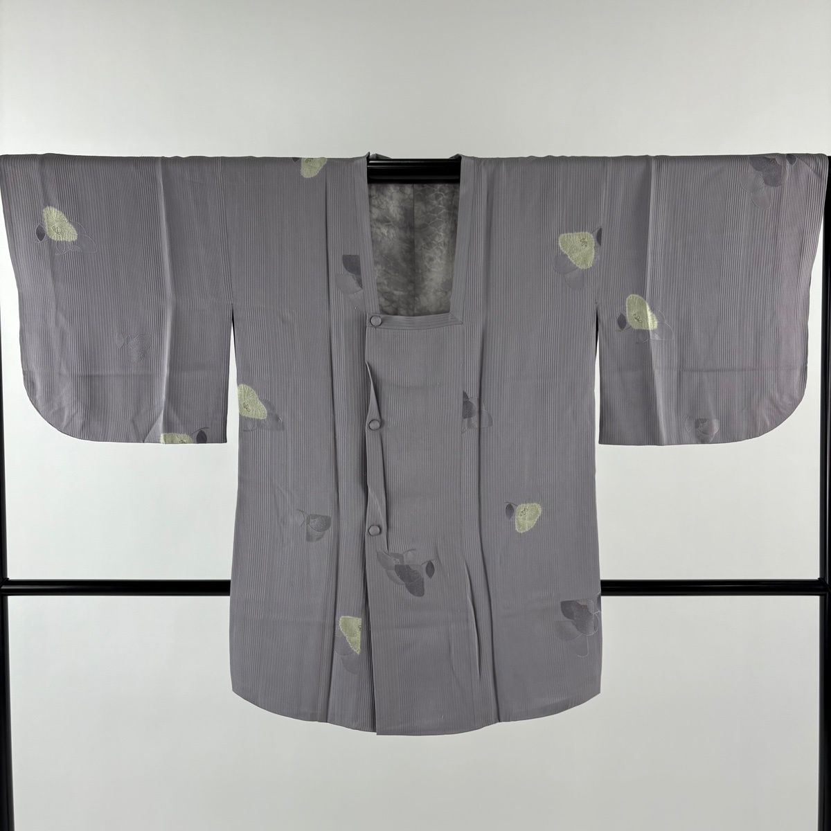  道行 身丈83.5 cm 裄丈65.5 M 和装コート 角衿 枝花 縦縞 金彩 灰紫 正絹 秀品 羽織 着物 浴衣