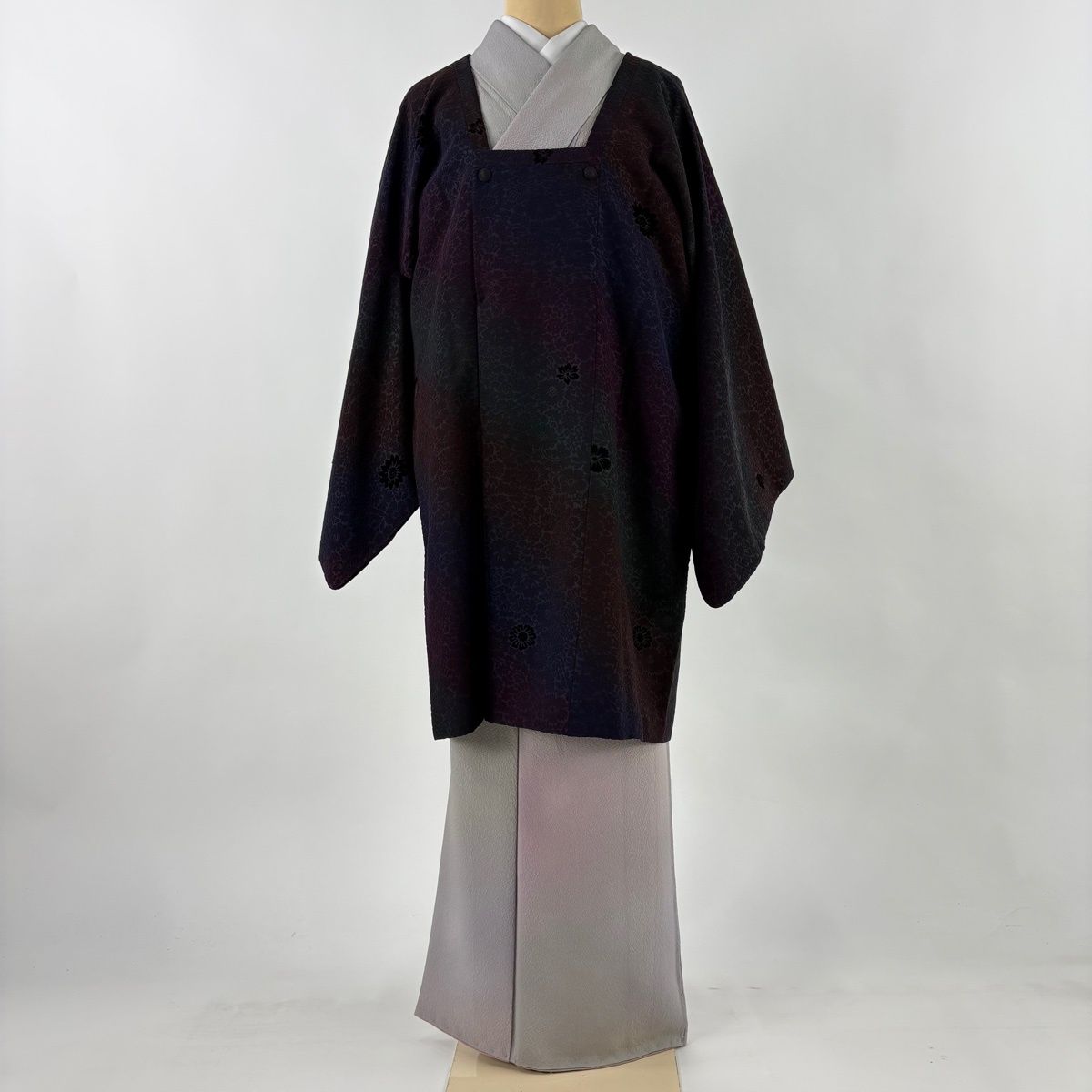 道行 身丈91 cm 裄丈69.5 L 和装コート 角衿 草花 ぼかし 濃紫 正絹 秀品