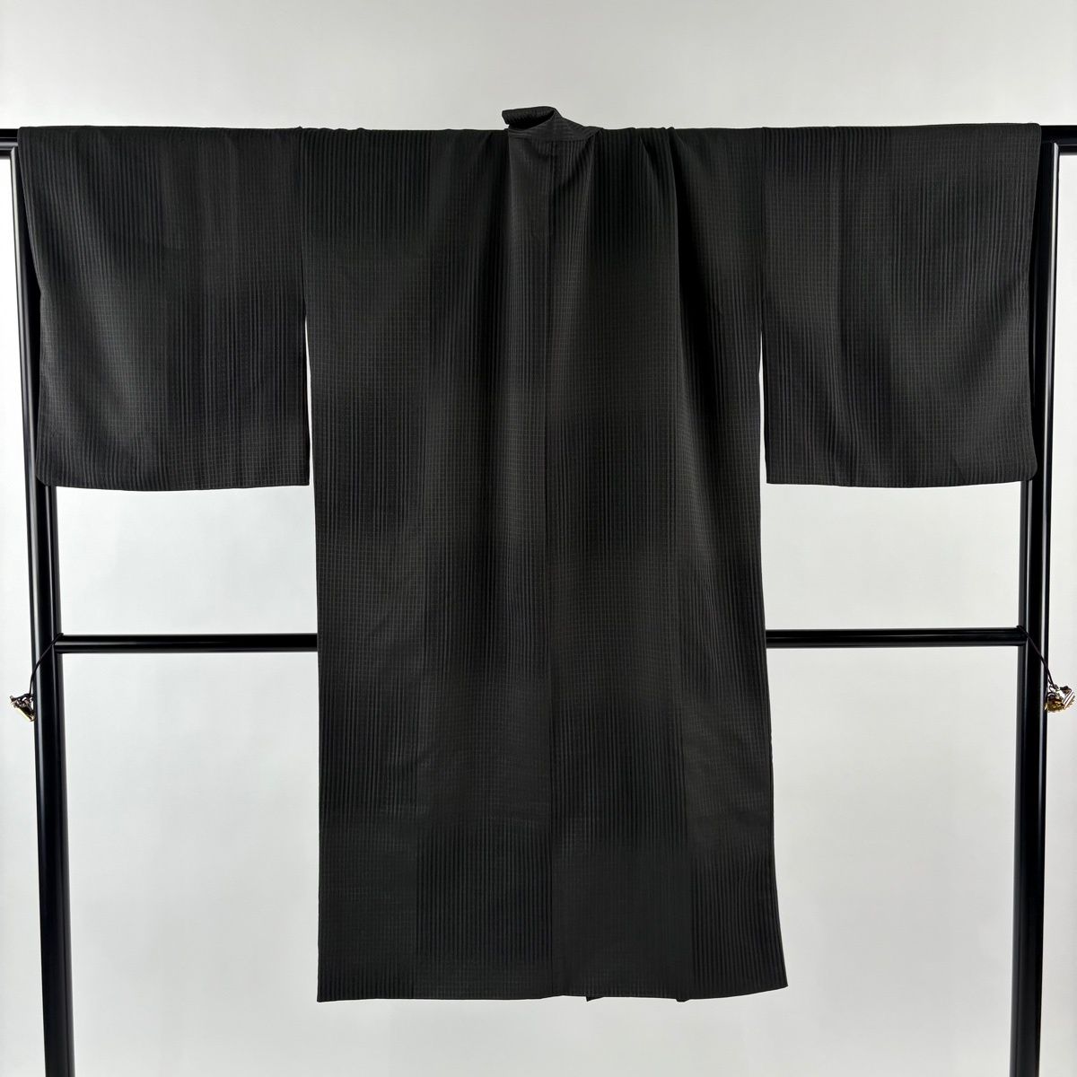 道中着 身丈112.5 cm 裄丈69.5 L 和装コート 洗える着物 格子 変わり市松 墨色 化繊 秀品