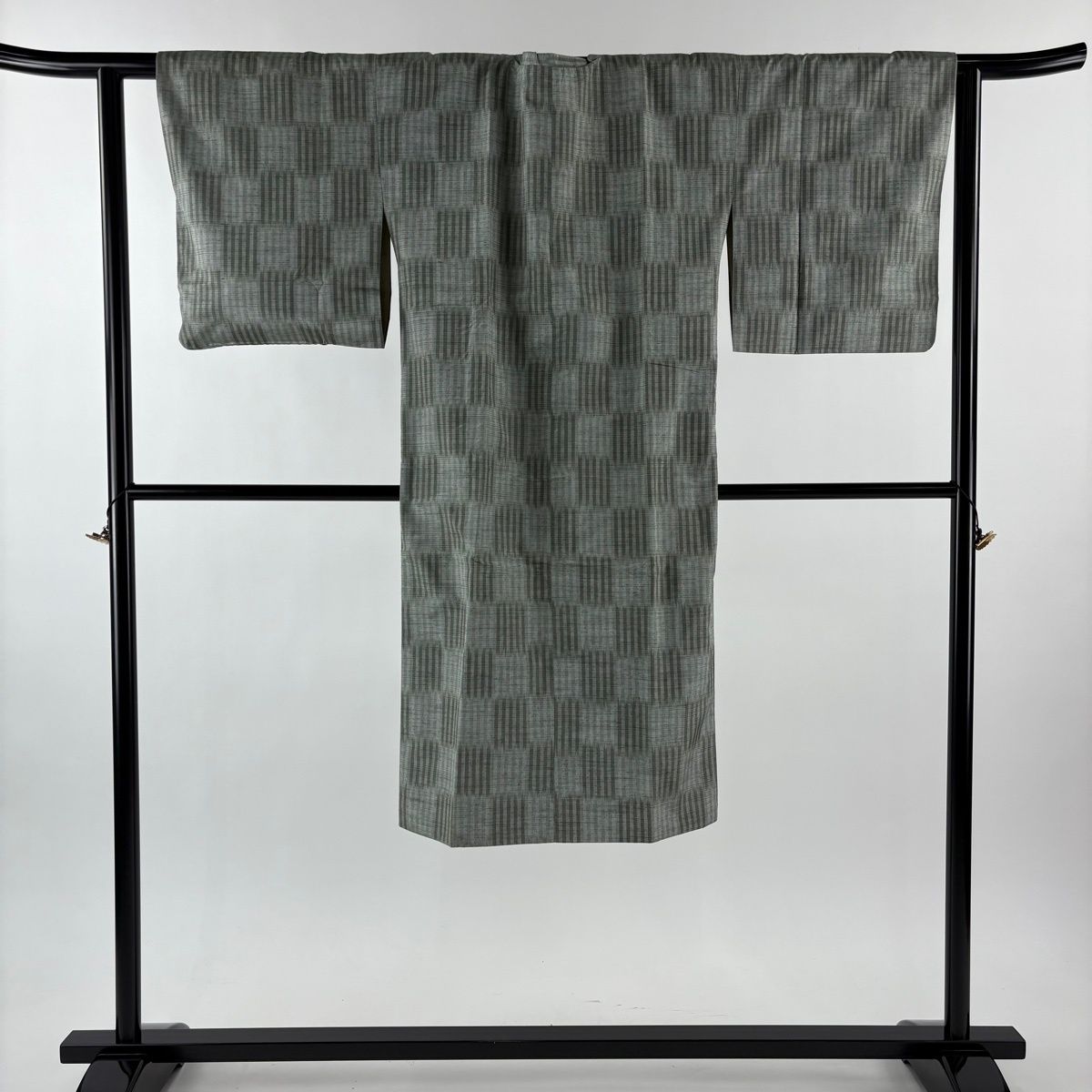 道行 身丈120 cm 裄丈62 5 S 和装コート 角衿 深山ぼかし 証紙 変わり市松 絣 灰緑 正絹 秀品