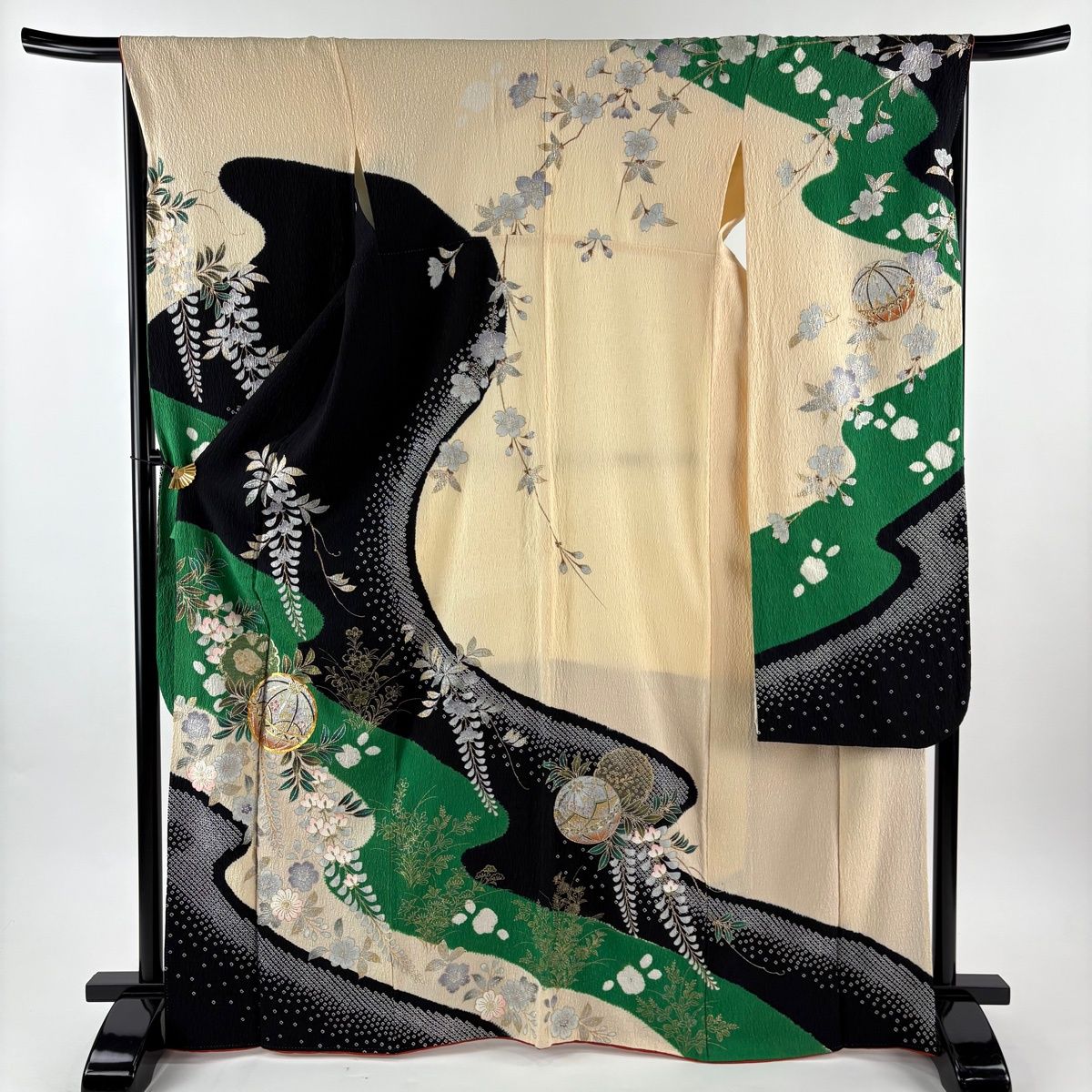 振袖 身丈166 cm 裄丈66 M 袷 手鞠 雪輪 金糸 金銀彩 緑 正絹 秀品