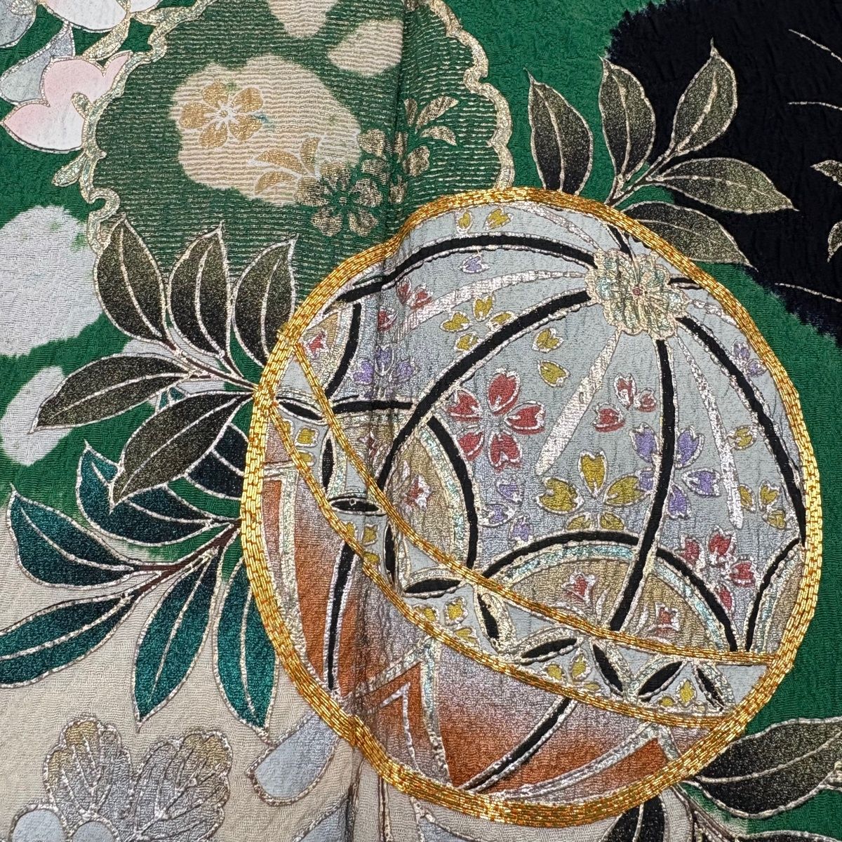  振袖 身丈166 cm 裄丈66 M 袷 手鞠 雪輪 金糸 金銀彩 緑 正絹 秀品 振袖 着物