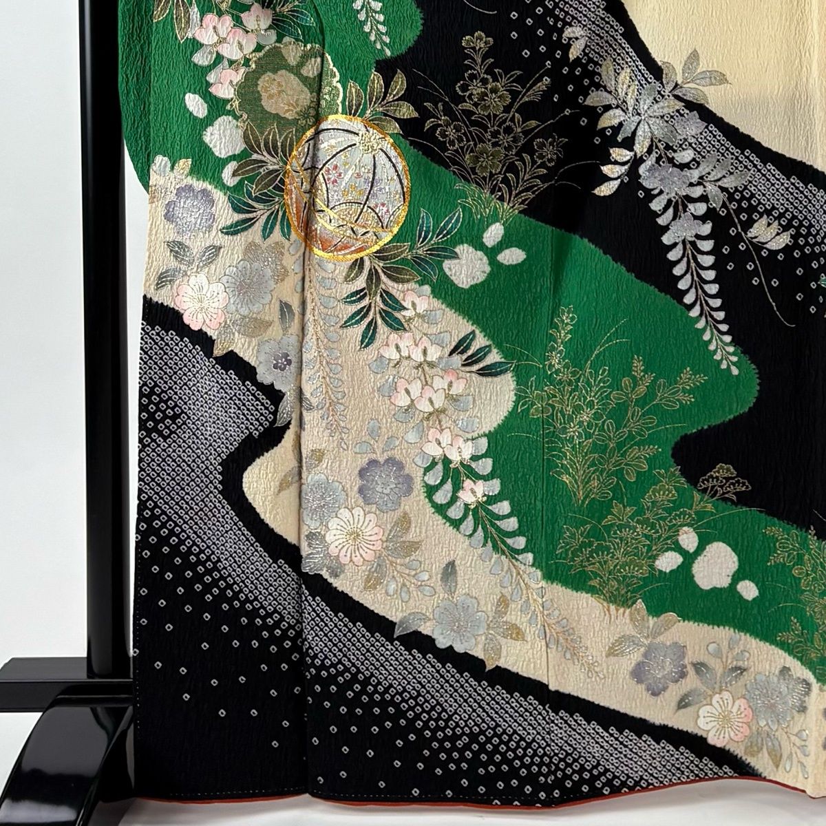 振袖 身丈166 cm 裄丈66 M 袷 手鞠 雪輪 金糸 金銀彩 緑 正絹 秀品