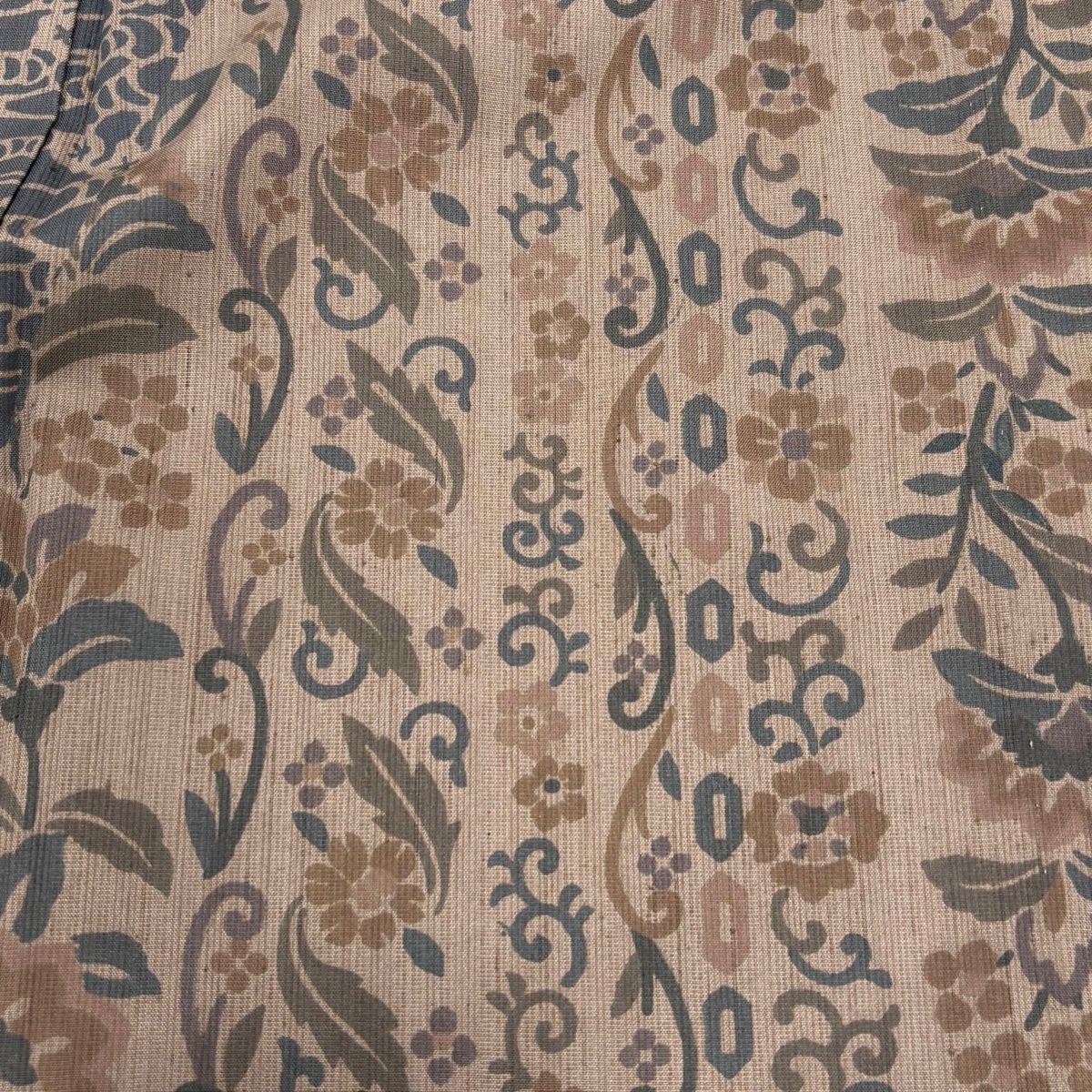 秋単衣セール！　単衣　紬　花唐草　裄66.5cm 正絹 mayu30910.jpg