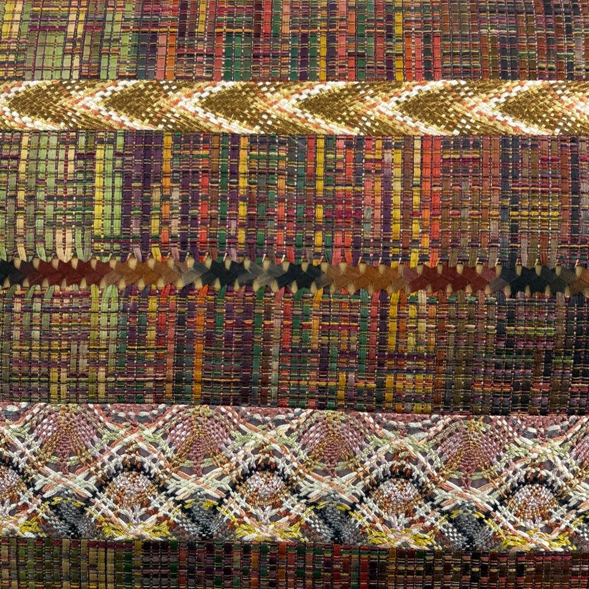 美品】 袋帯 秀品 やまと 段縞 幾何学模様 金銀糸 切り嵌 小豆色 六通