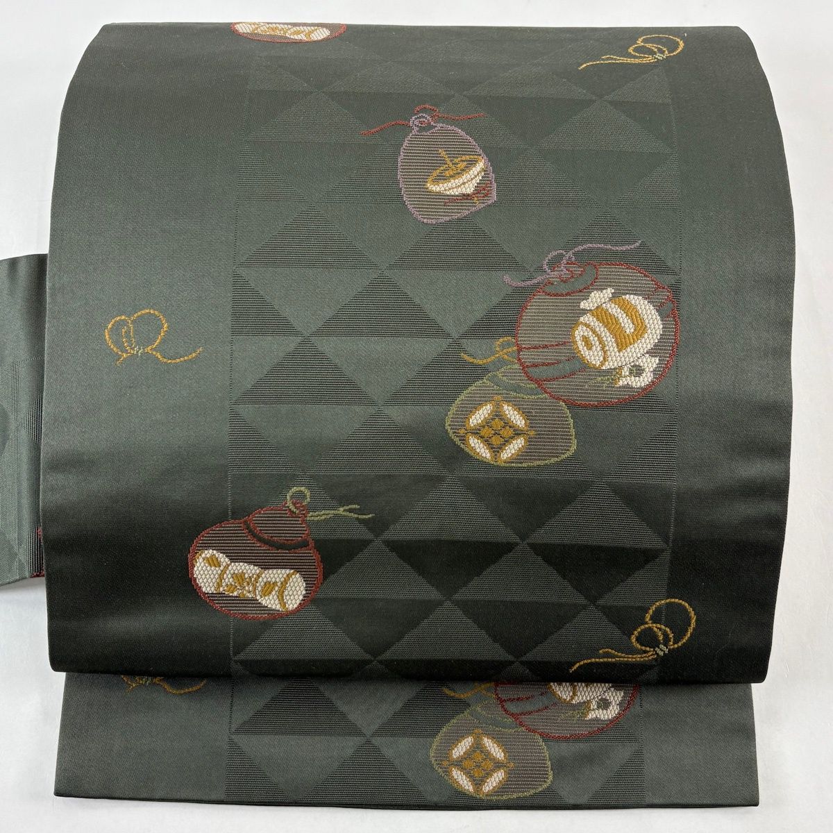 名古屋帯 秀品 お仕覆 宝尽くし 灰緑 正絹
