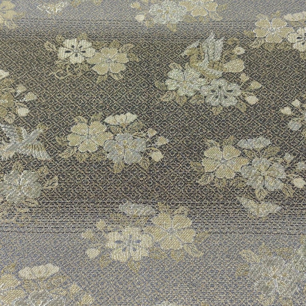 美品】 袋帯 秀品 桜 鳥 金銀糸 黒灰 六通 正絹 【中古】 - メルカリ