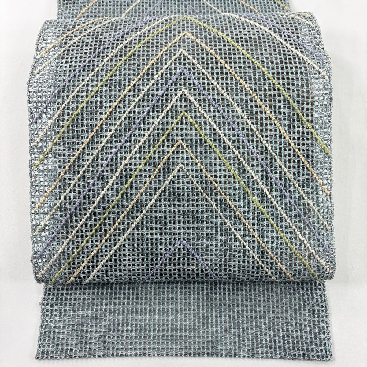 正絹　夏の絽の松葉仕立ての名古屋帯【葉模様】No2821￼ 正絹 夏の絽の松葉仕立ての名古屋帯【葉模様】No2821￼