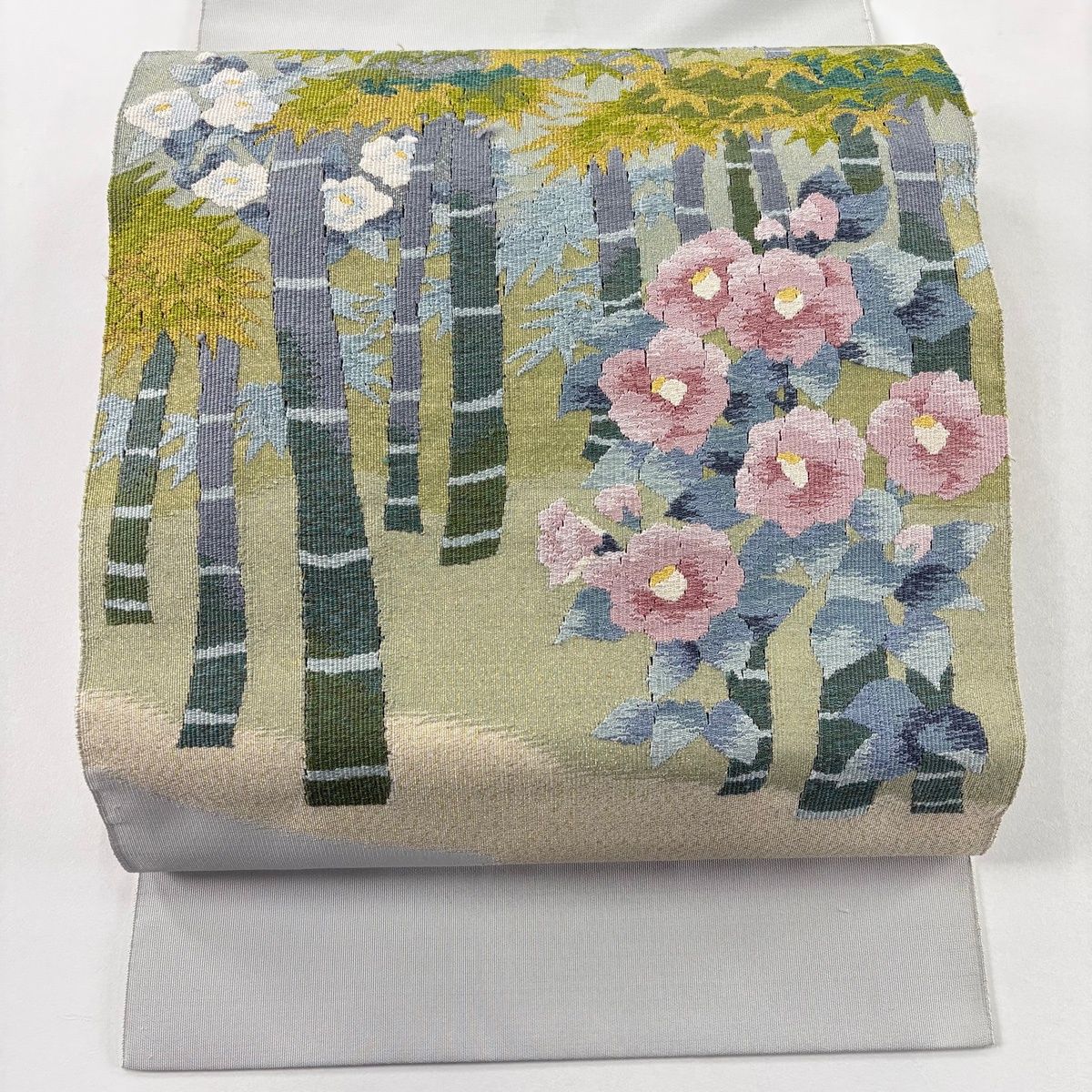 名古屋帯 秀品 八寸名古屋帯 松葉仕立て 竹 椿 金銀糸 青灰色 正絹